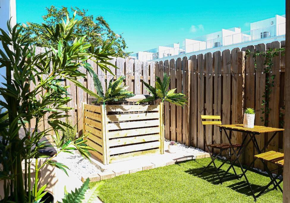 Insta Worthy Oasis Villa Homestead Exterior photo